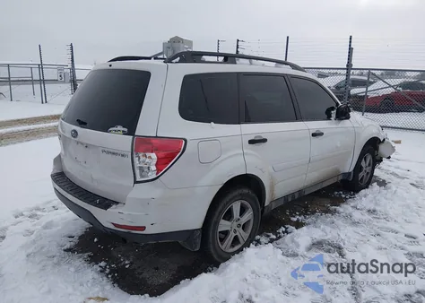 2011 Subaru Forester 2.5X z USA, uszkodzony, nr VIN JF2SHBBC2BH751644